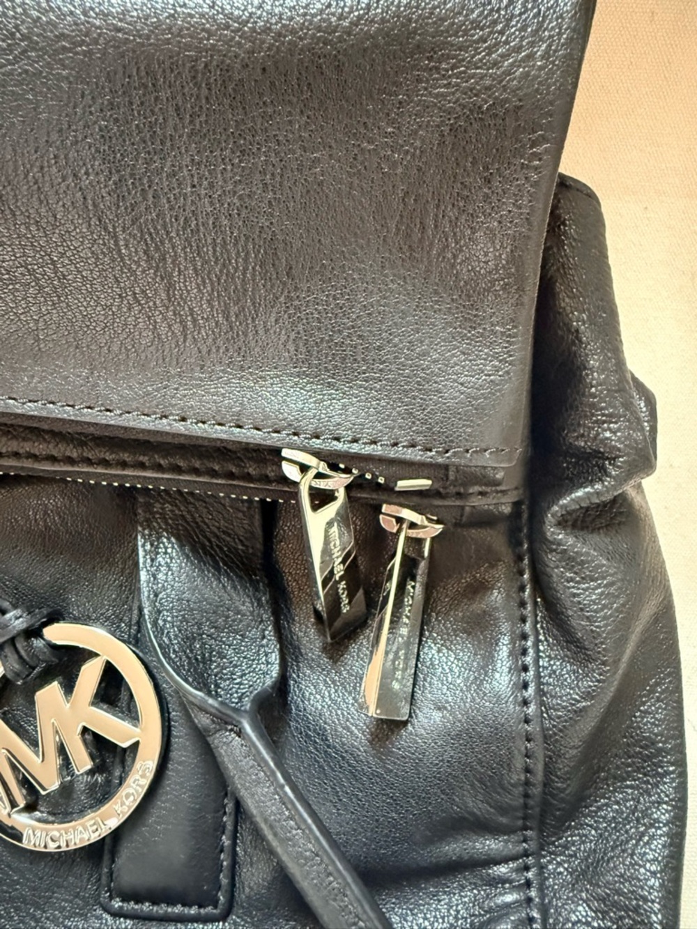 Michael Kors Black Leather Tippi Bag - Picture 7 of 7